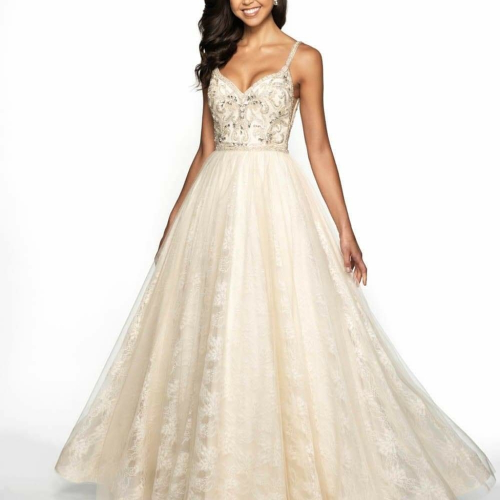 Jacquard gown Blush 19101 Pale Champagne size 4